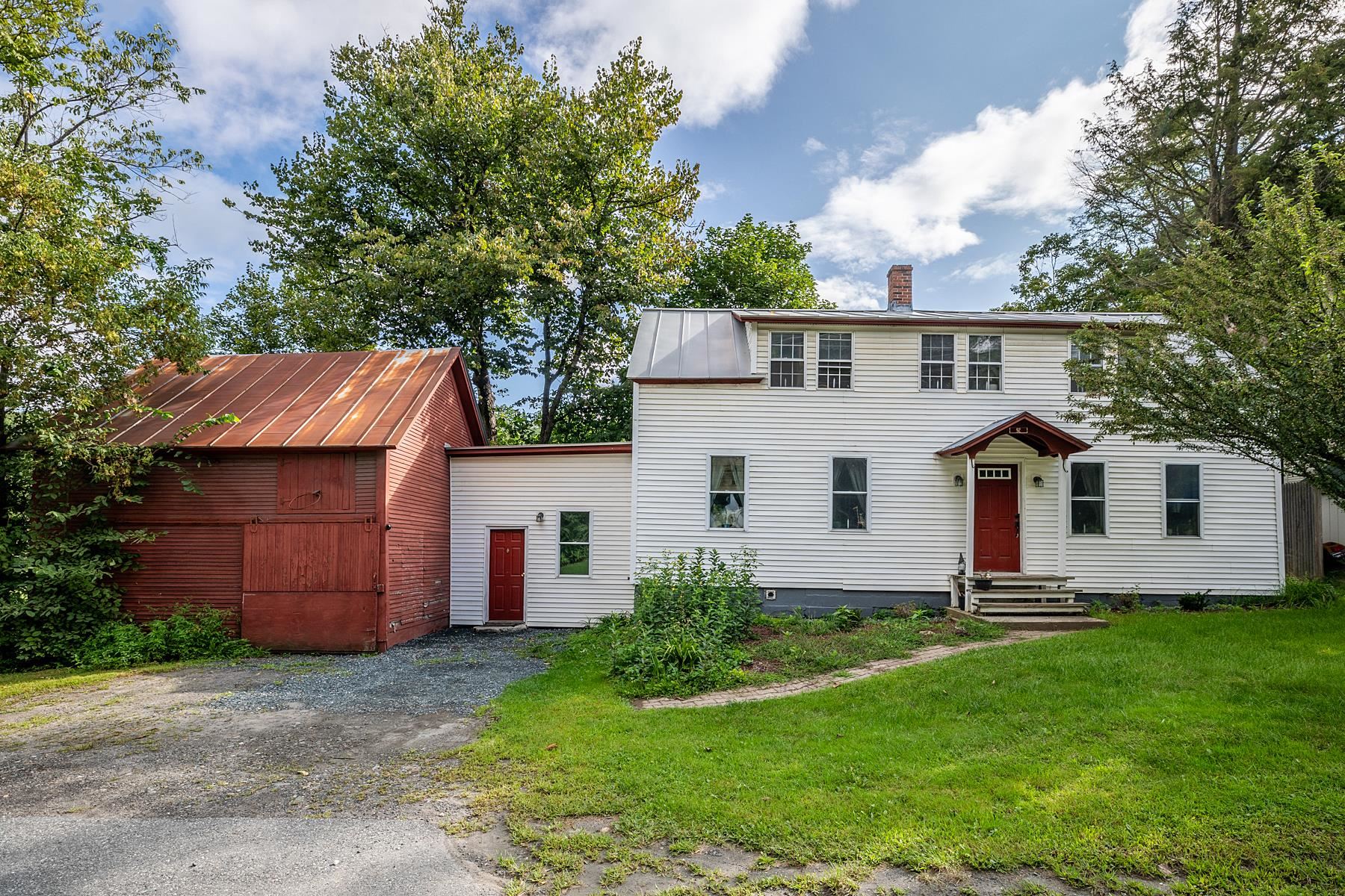 92 Pleasant Street