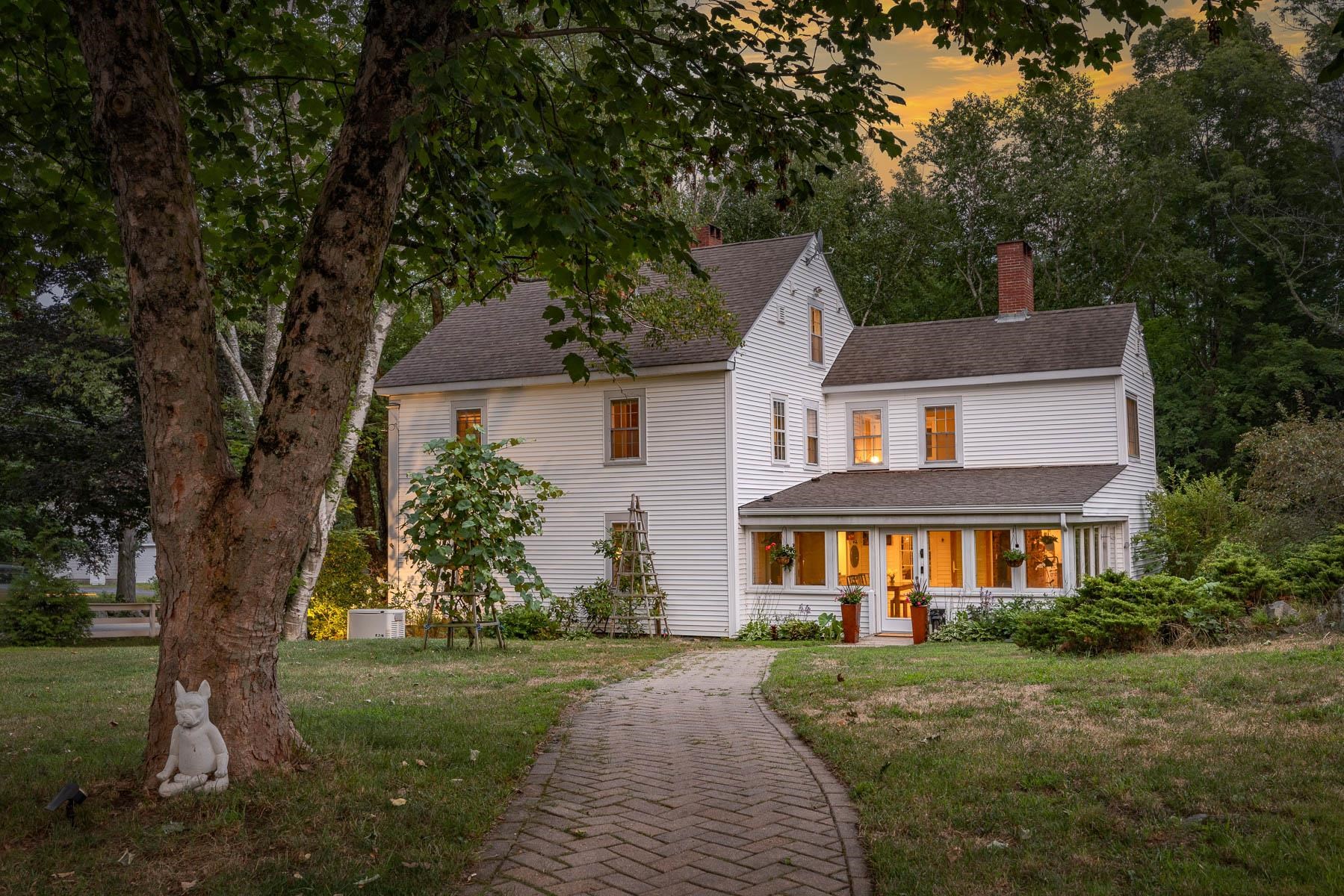 298 Exeter Road
