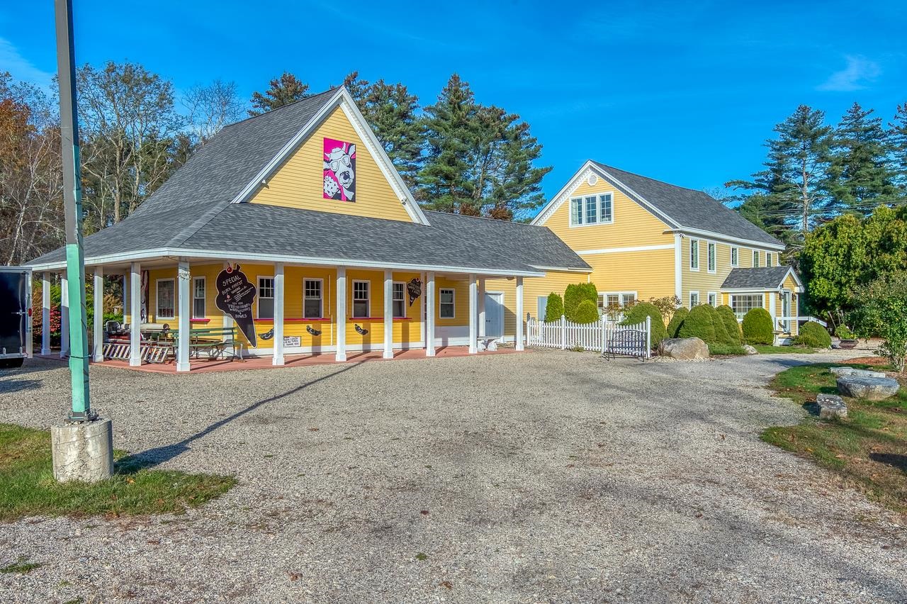 146 Calef Highway