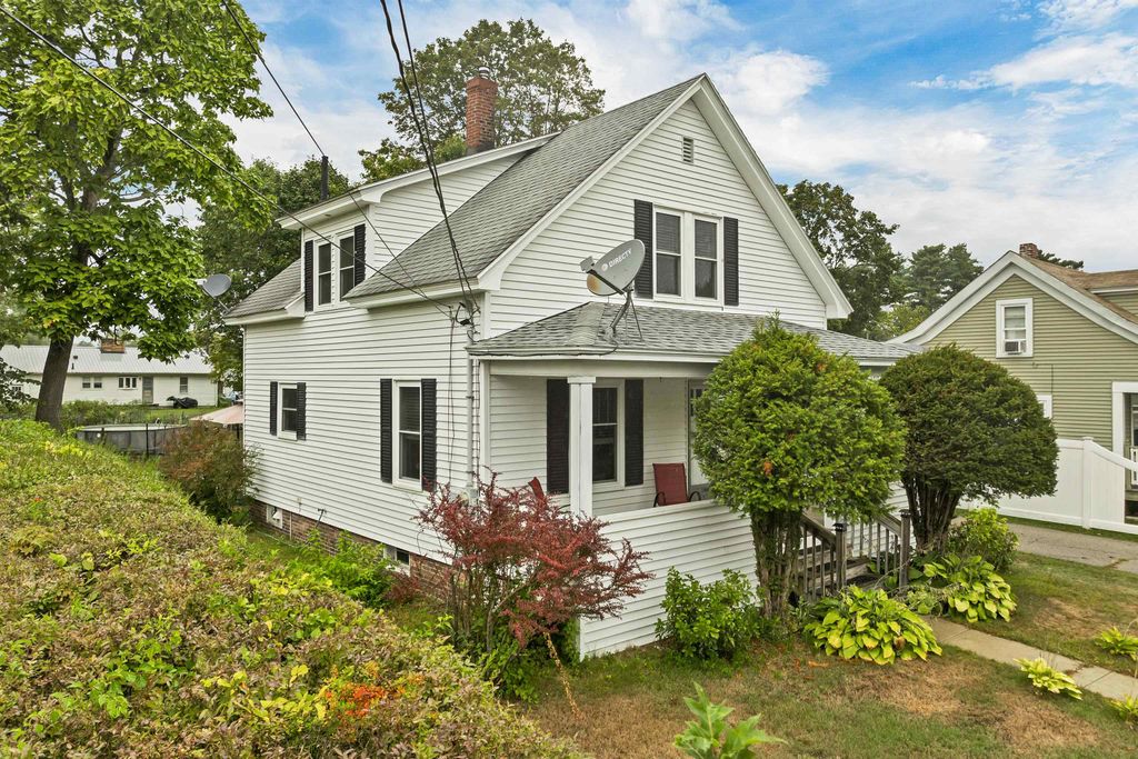 Photo of 53 Washington Street, Rochester, NH 03867 (MLS # 5063006)
