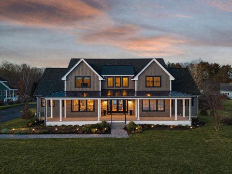 6 Shipwright Way Newington NH 03801