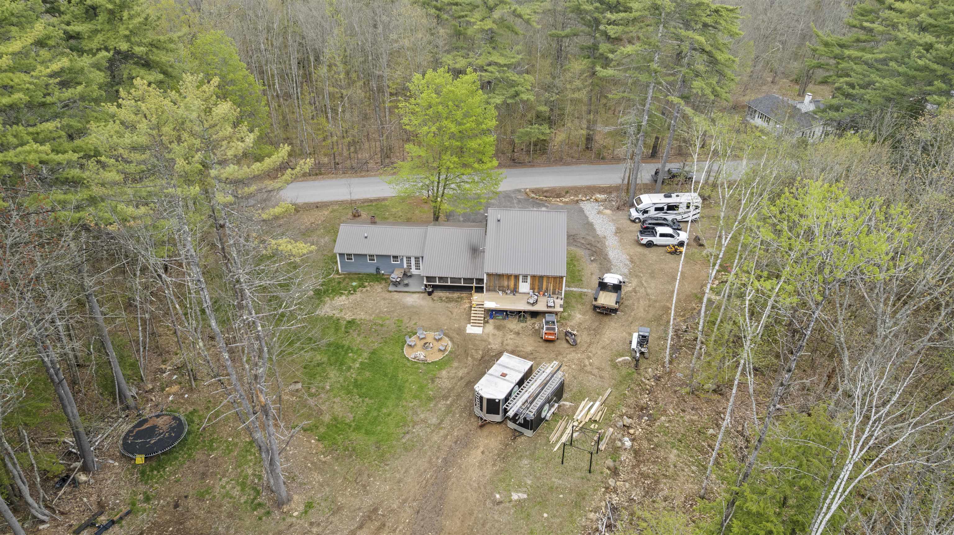 580 Lower Bay Road