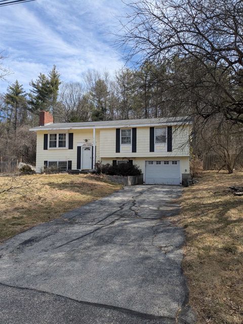 30 Schurman Drive Derry NH 03038