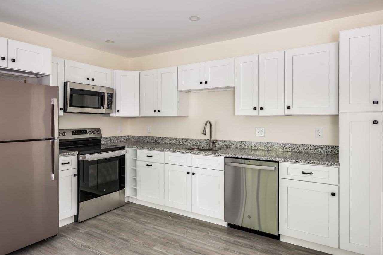 725 Central Avenue 205