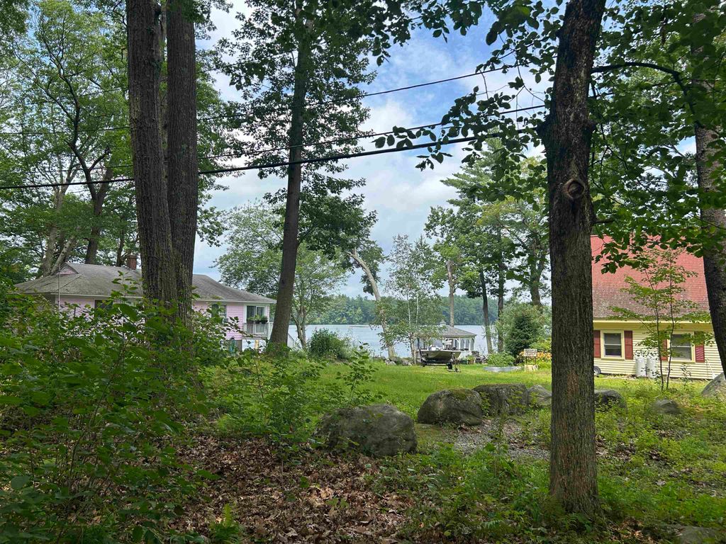 Photo of 2 S Shore Drive, Pelham, NH 03076 (MLS # 5050231)