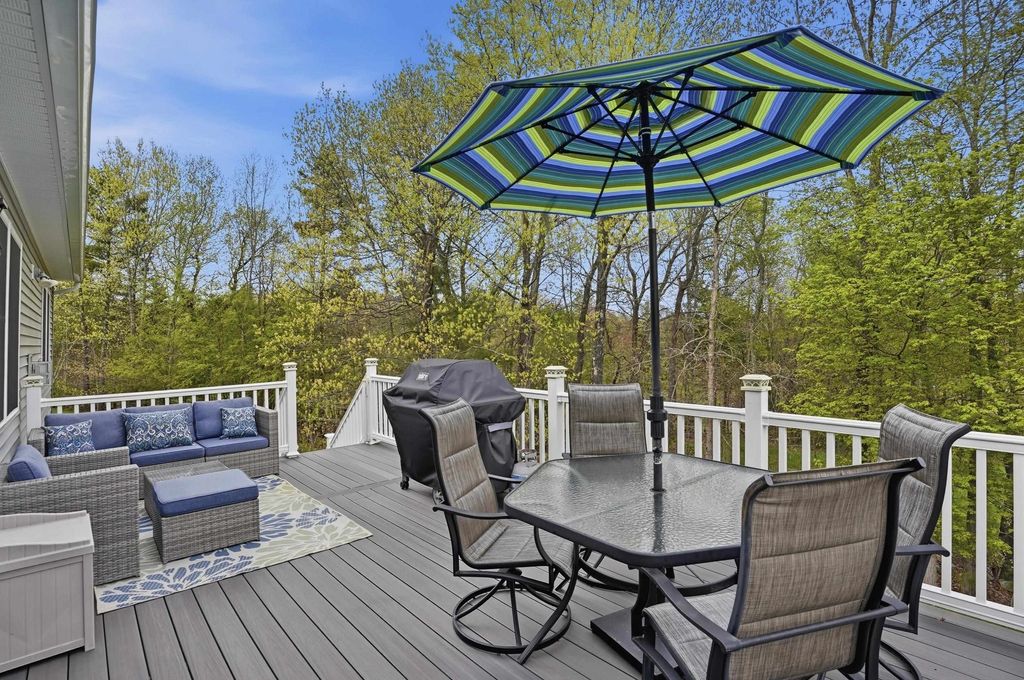 Photo of 4 Mulligan Way #19, Kingston, NH 03848 (MLS # 5088658)