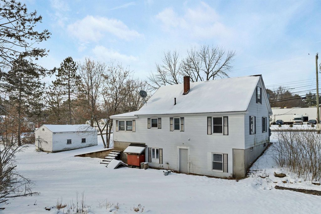 Photo of 633 Daniel Webster Highway, Merrimack, NH 03054 (MLS # 5073301)