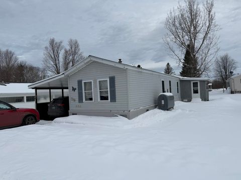 2477 Vt Route 5 Road D-9 Derby VT 05829