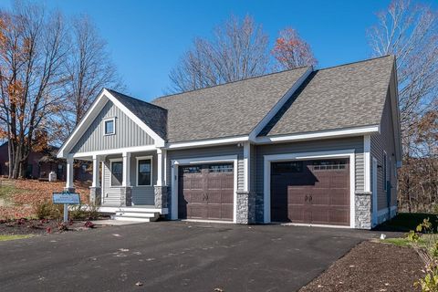 19 Edgewater Drive 27 Brentwood NH 03833