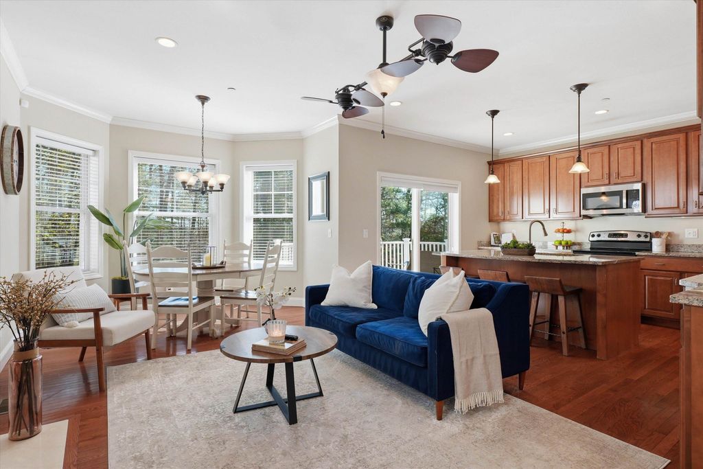 Photo of 4 Manor Drive #A, Hooksett, NH 03106 (MLS # 5084904)