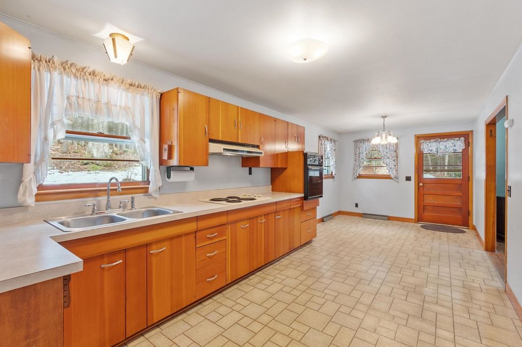 Photo of 20 Ling Street, Marlborough, NH 03455 (MLS # 5079220)