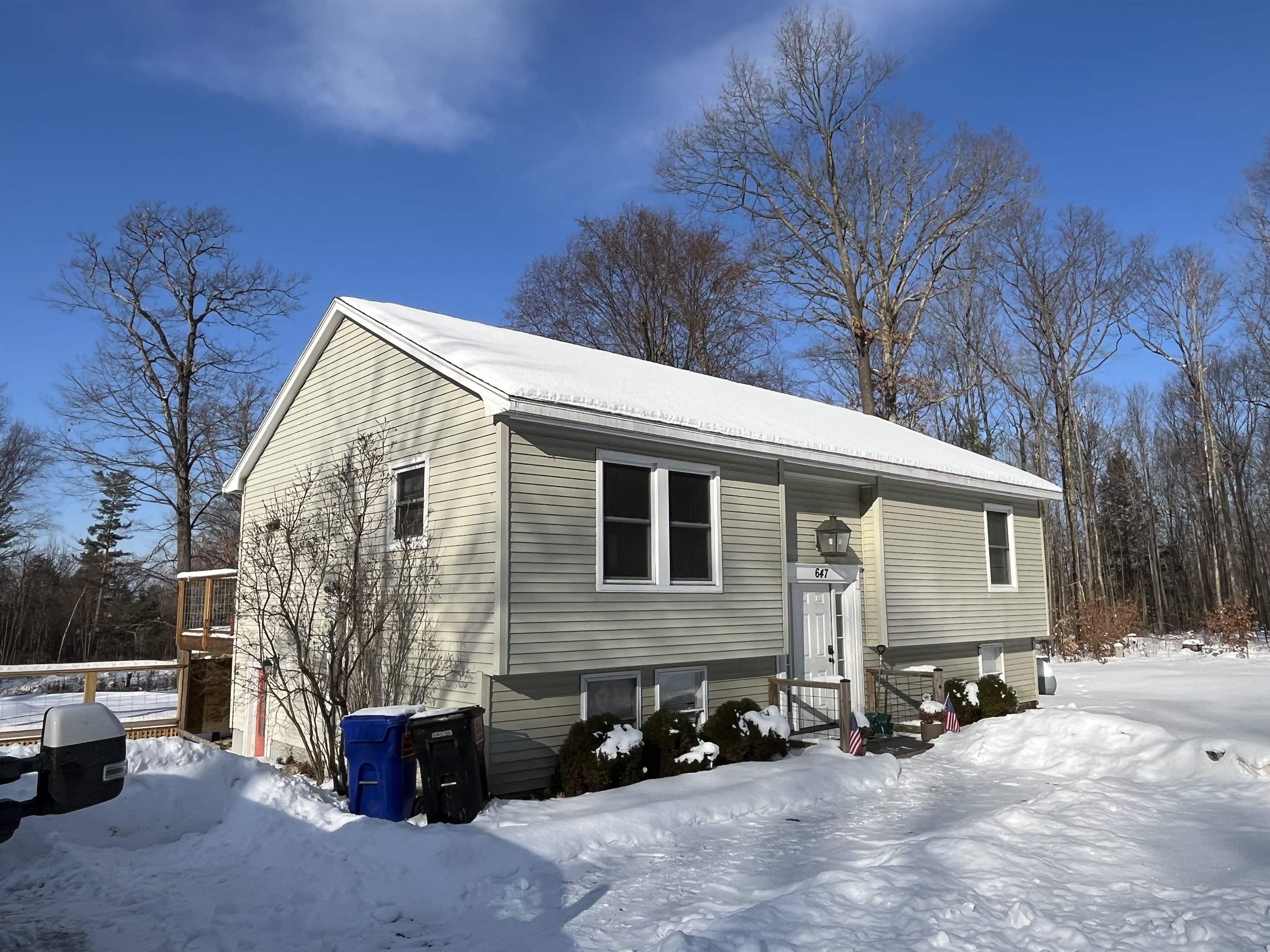 647 Upper Plains Road