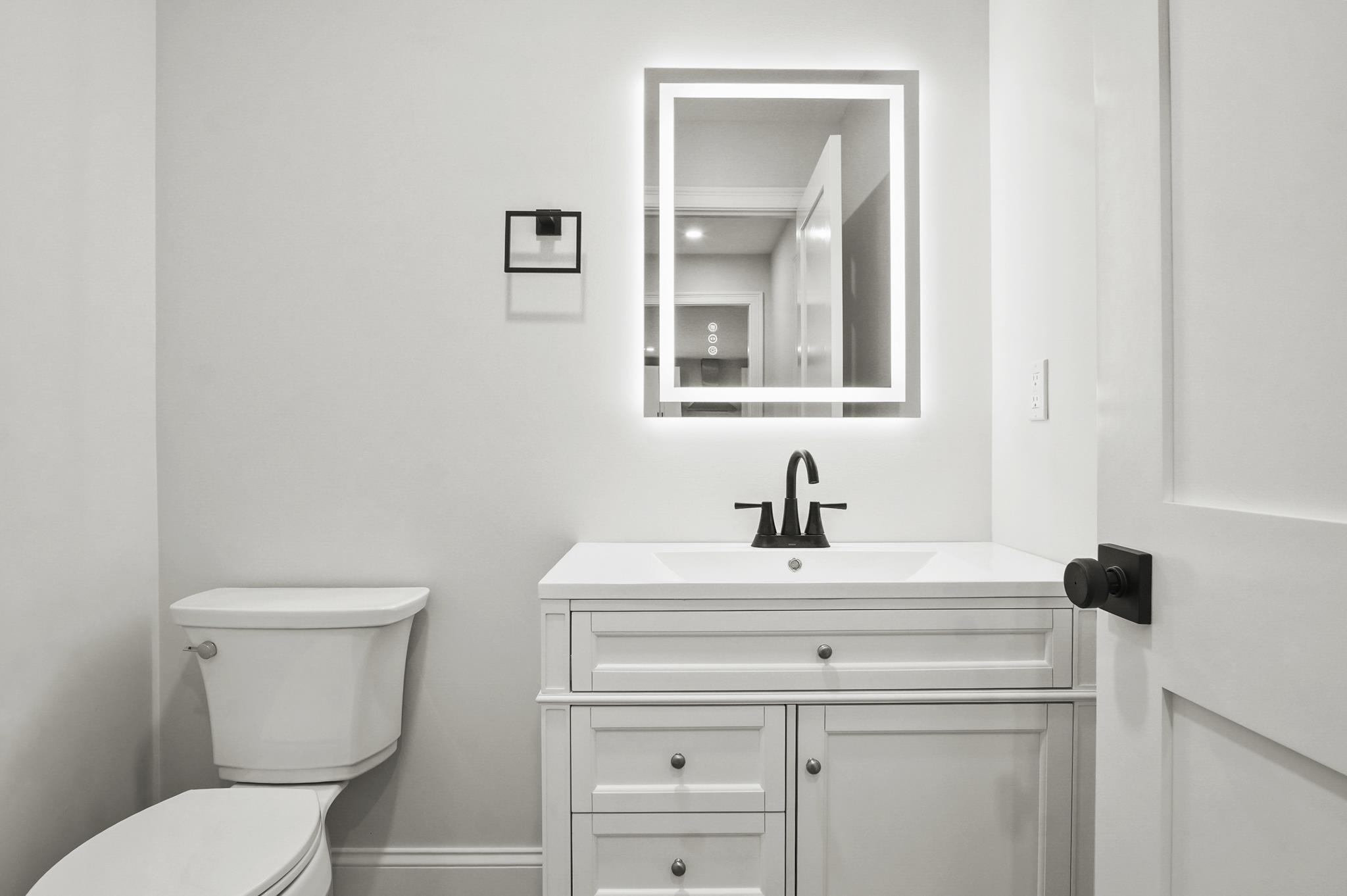 84 Blacksnake Road A