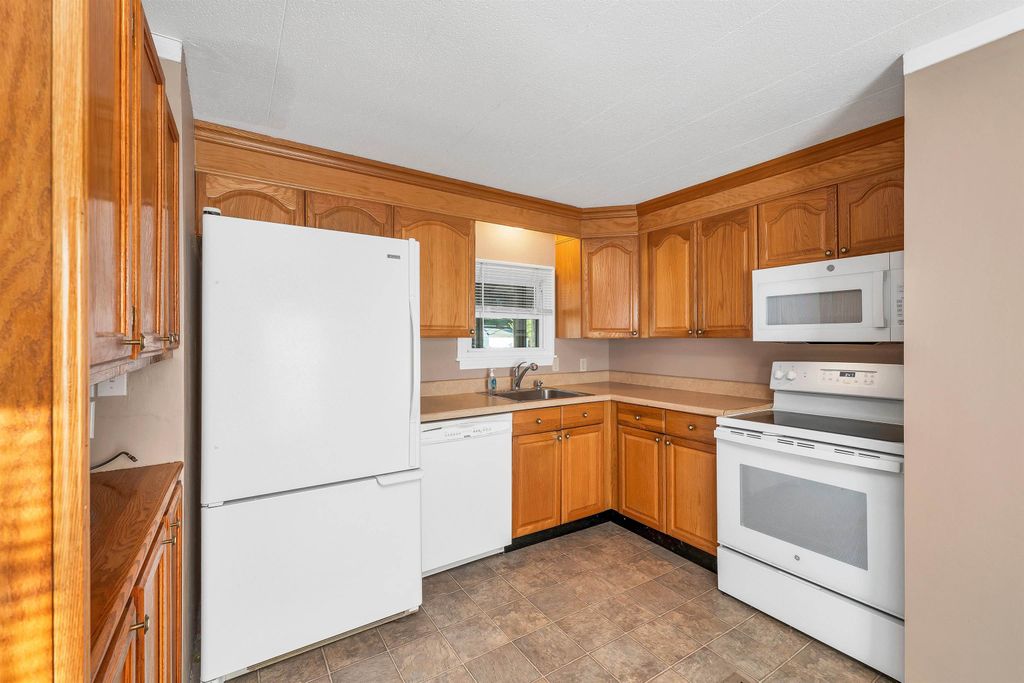 Photo of 9 Strawberry Lane, Concord, NH 03301 (MLS # 5070664)