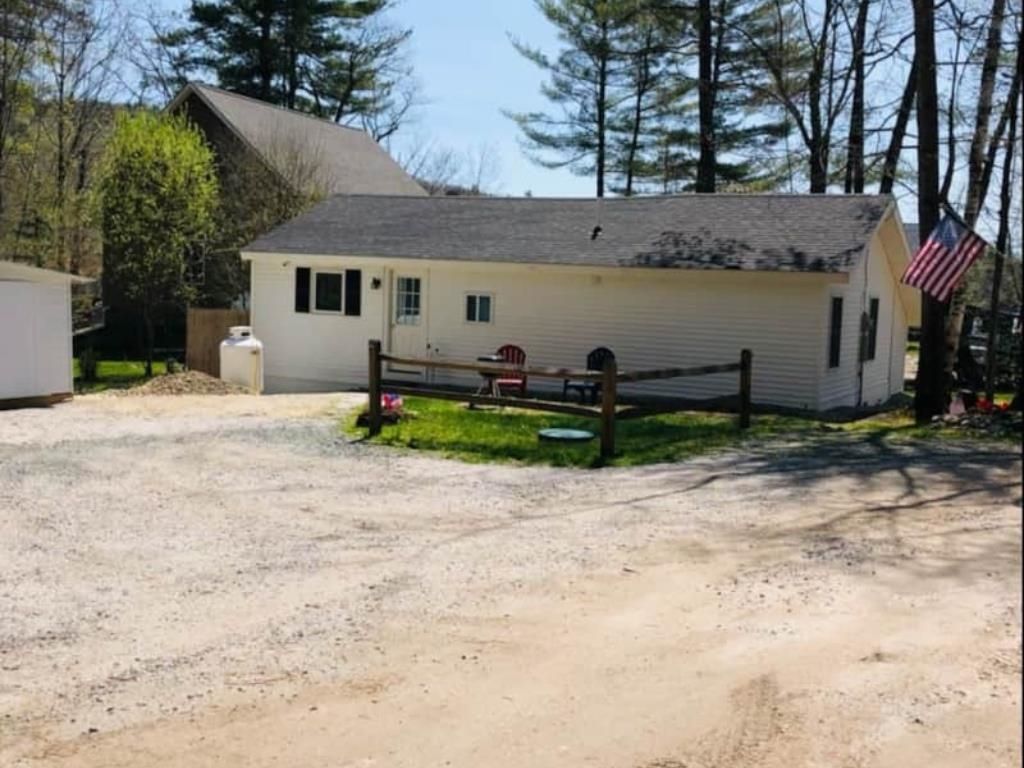 Photo of 11 Indian Point Road, Croydon, NH 03773 (MLS # 5079769)