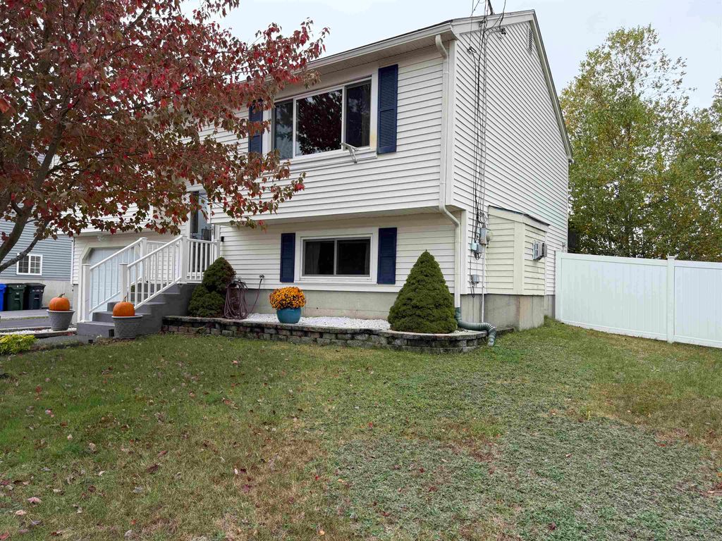 Photo of 67 Pullman Street, Manchester, NH 03103 (MLS # 5065661)