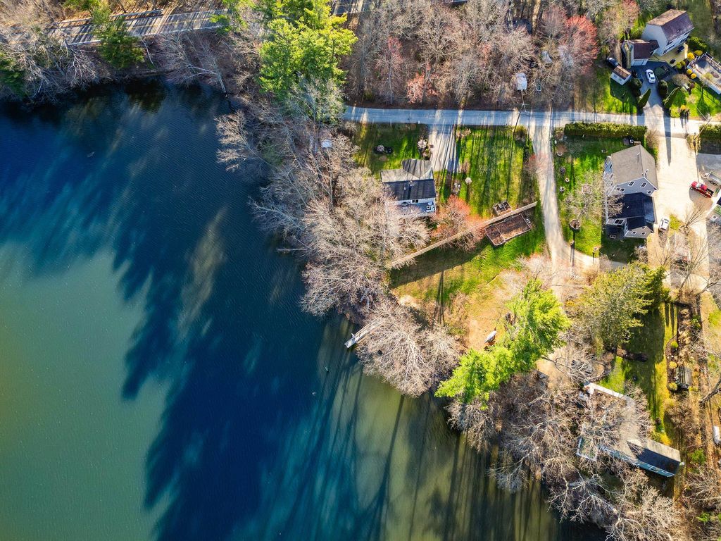 Photo of 1 Nute Road, Dover, NH 03820 (MLS # 5084783)