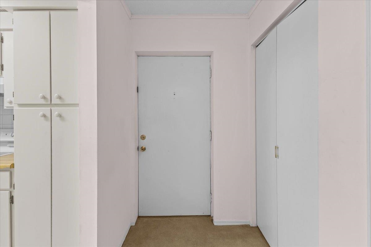 100 Kennedy Drive 62