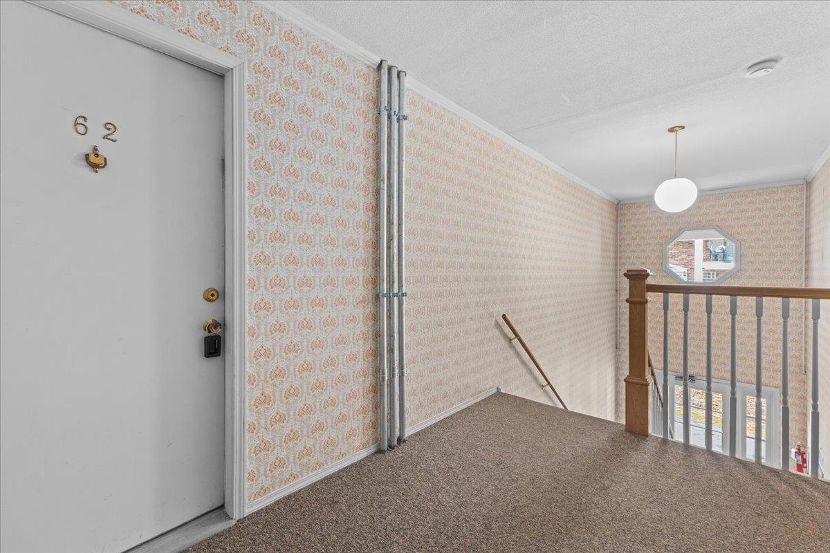 100 Kennedy Drive 62