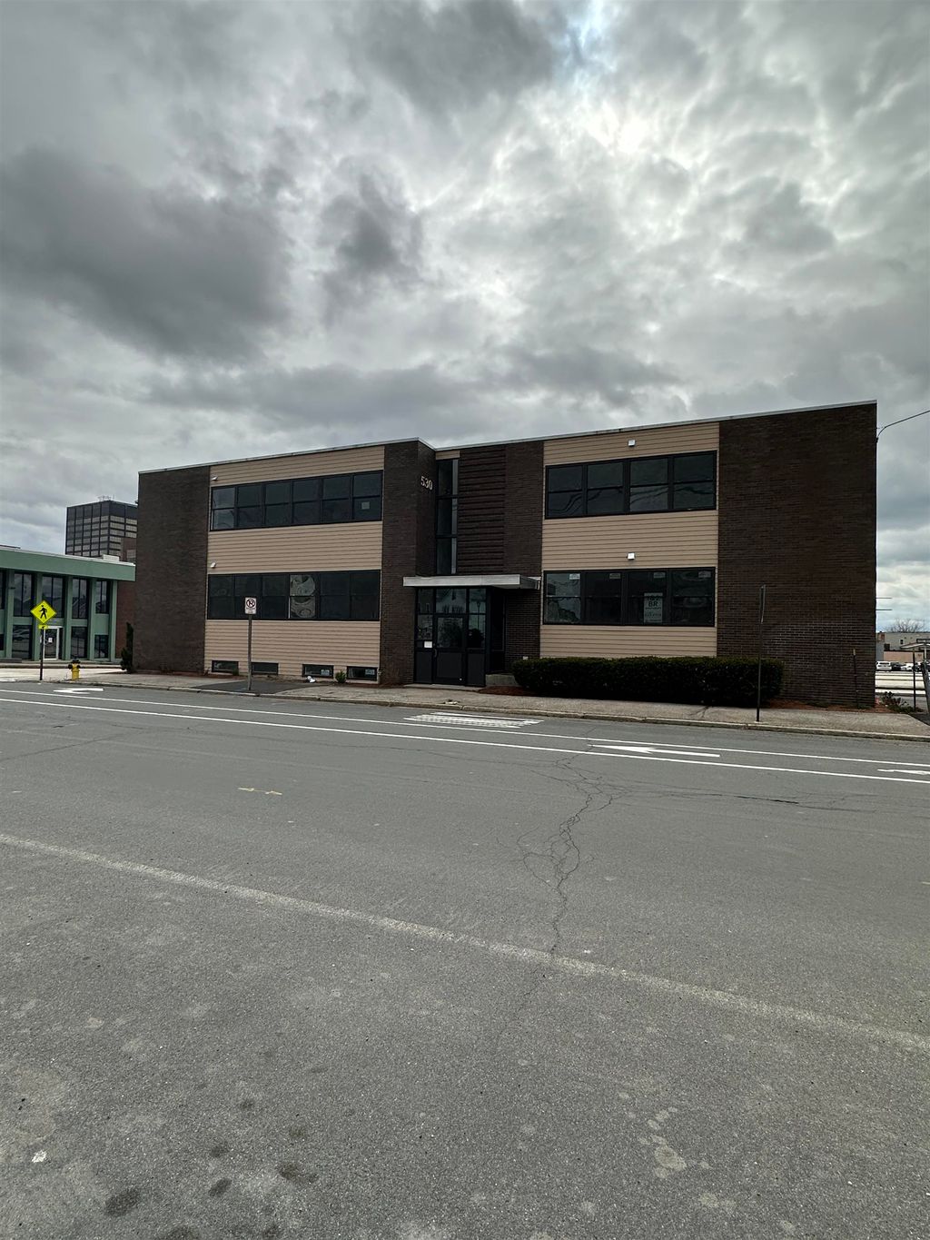 Photo of 530 Chestnut Street #2, Manchester, NH 03104 (MLS # 5074220)