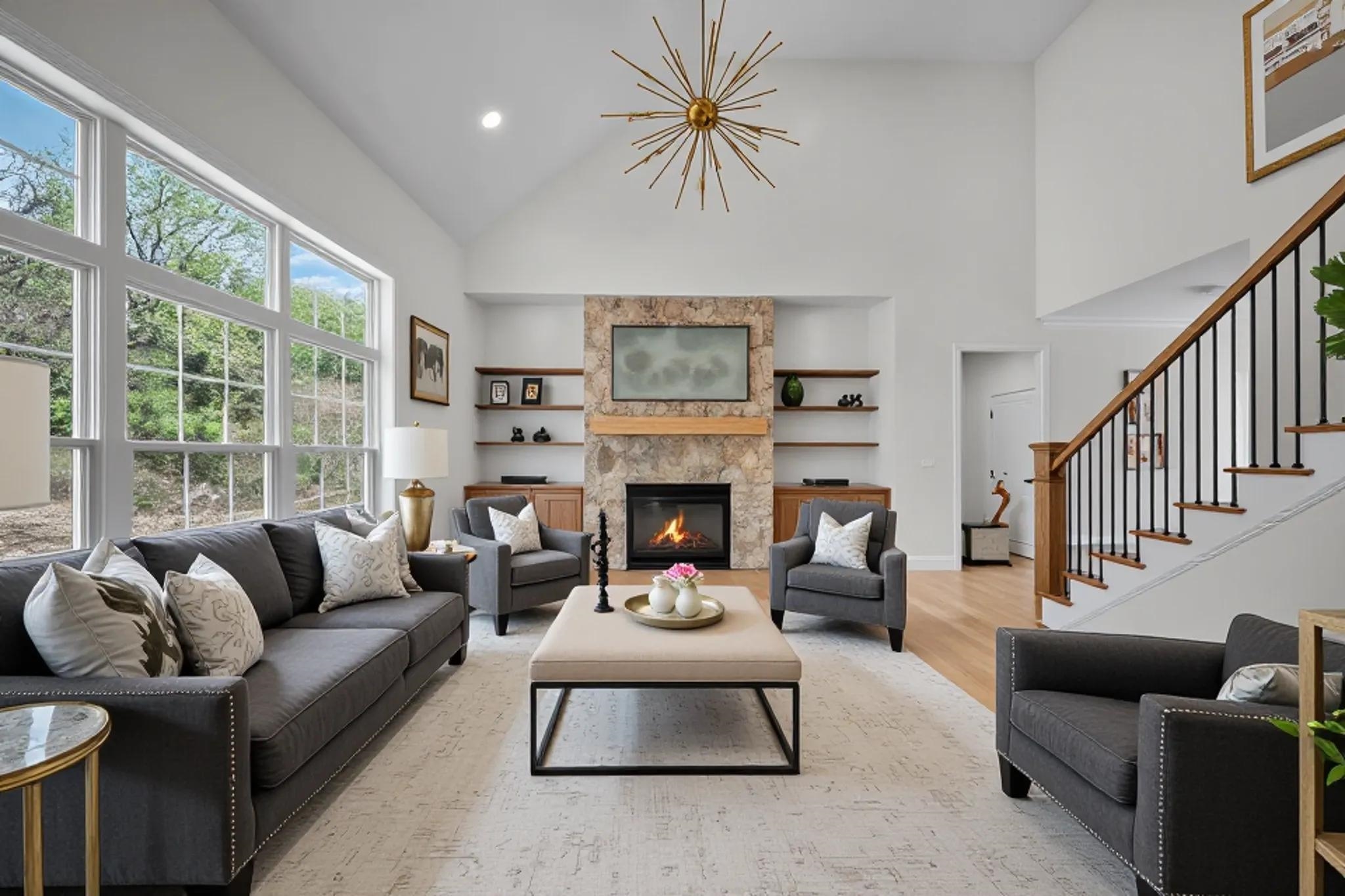 17 Rising Ridge Road