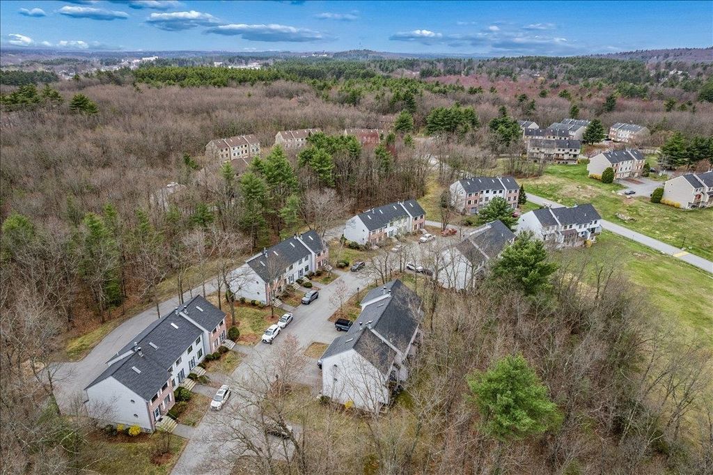 Photo of 20 Vanden Road, Merrimack, NH 03054 (MLS # 5085143)