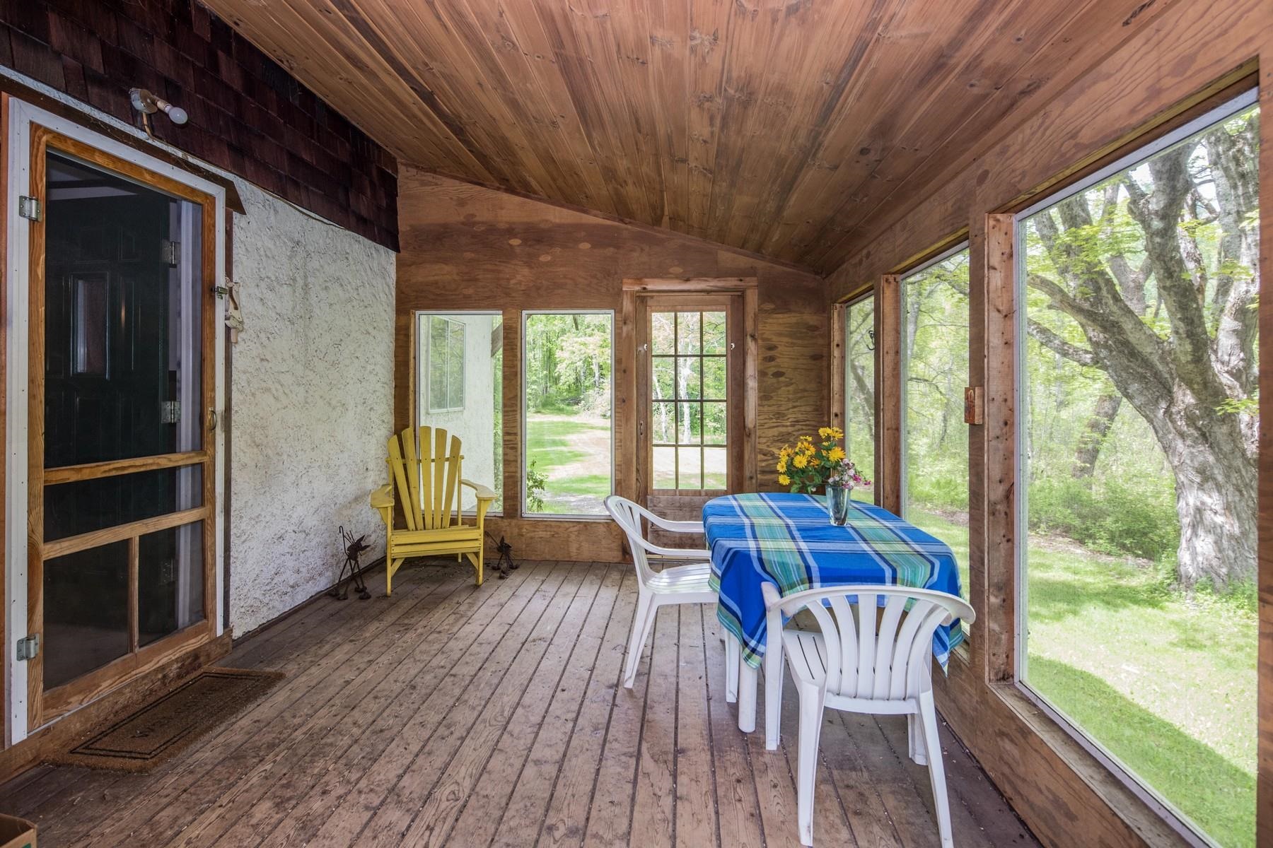 493 East Road