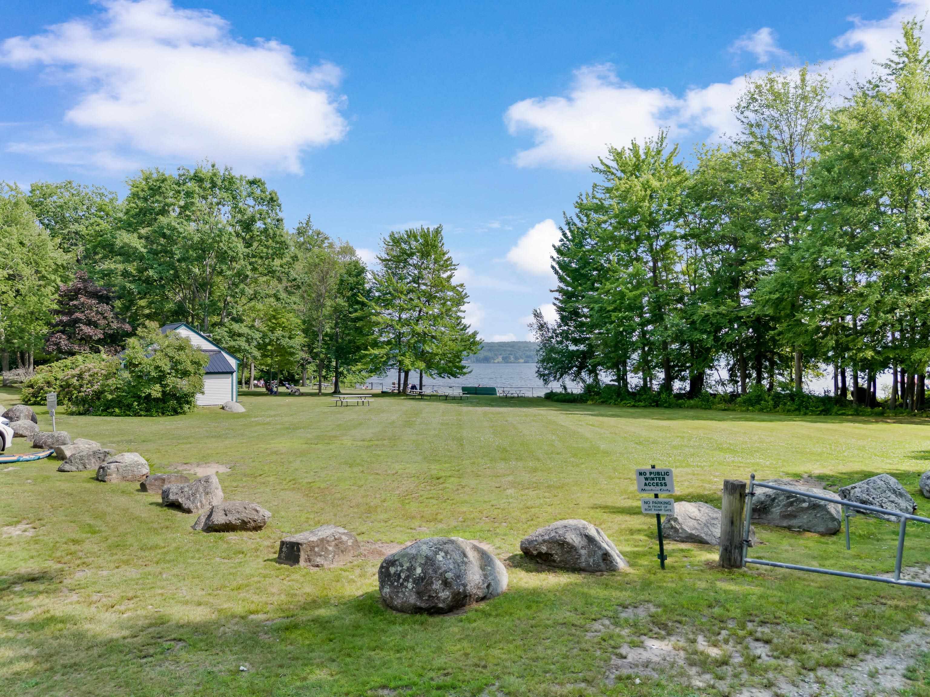 Laconia, New Hampshire 03246, United States, 4 Bedrooms Bedrooms, ,3 BathroomsBathrooms,Residential,Active,3294