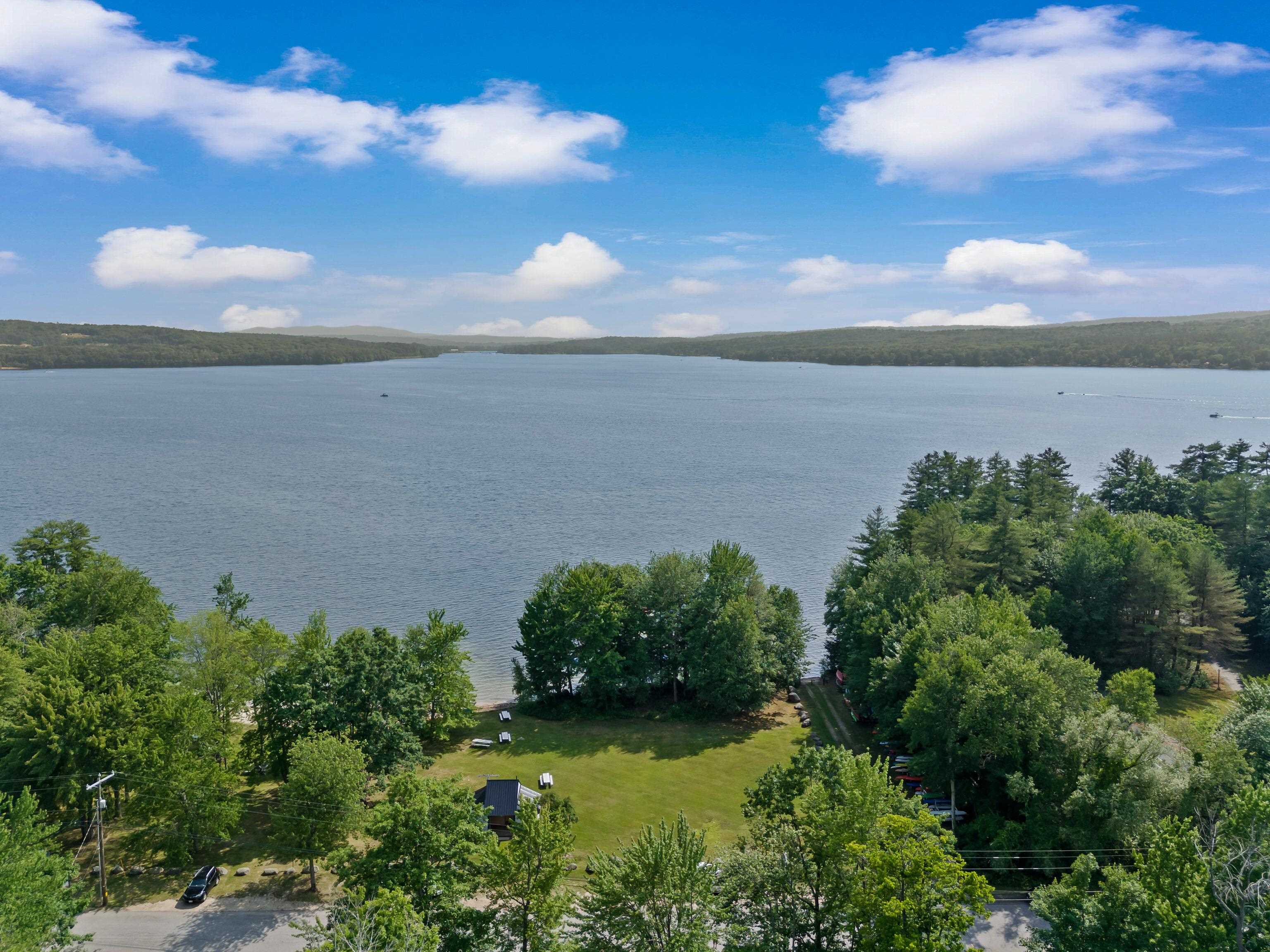 Laconia, New Hampshire 03246, United States, 4 Bedrooms Bedrooms, ,3 BathroomsBathrooms,Residential,Active,3294