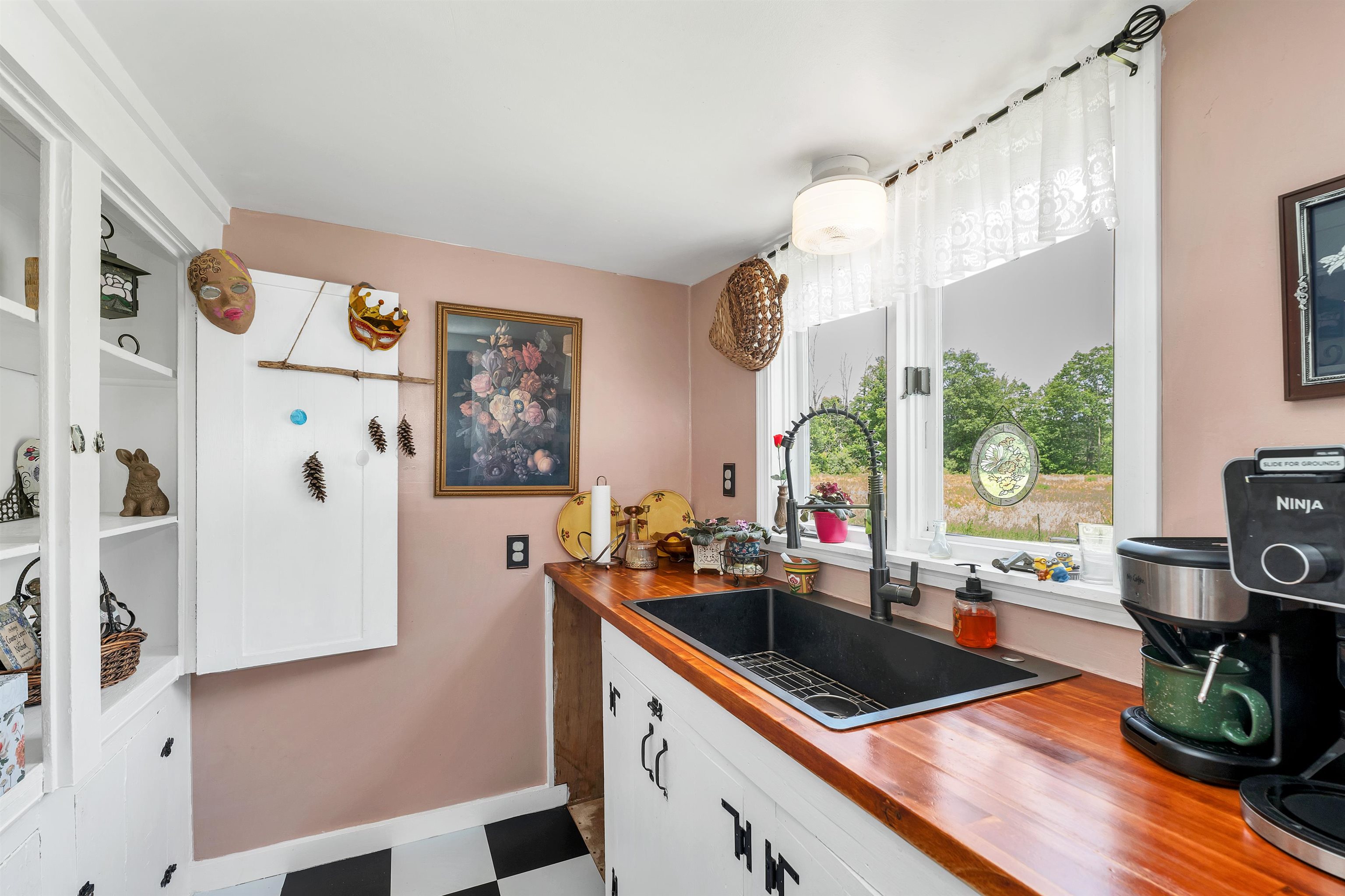 1457 Upper City Road