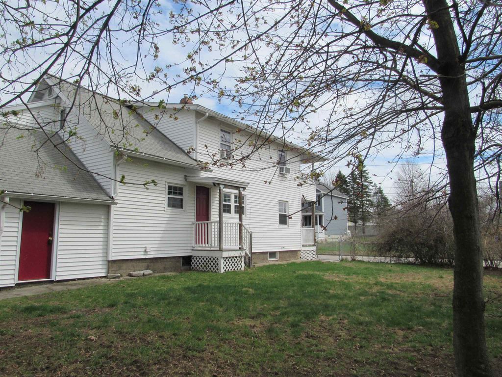 Photo of 30 LONGWOOD Avenue, Manchester, NH 03109 (MLS # 5084323)