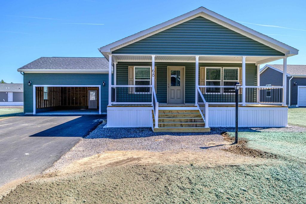 Photo of 68 Diamondback Drive, Rochester, NH 03868 (MLS # 5083033)