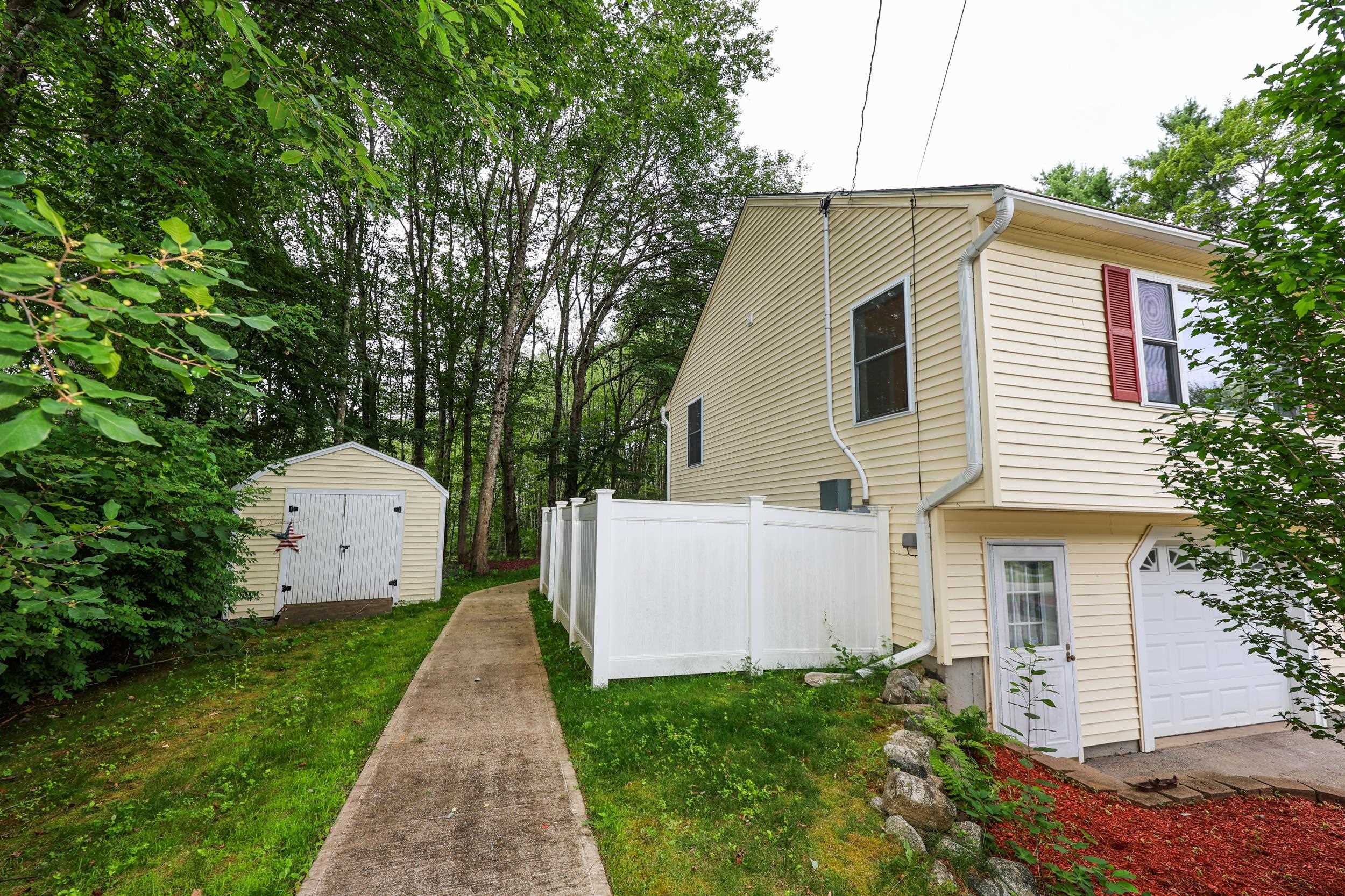 10 Waterville Drive