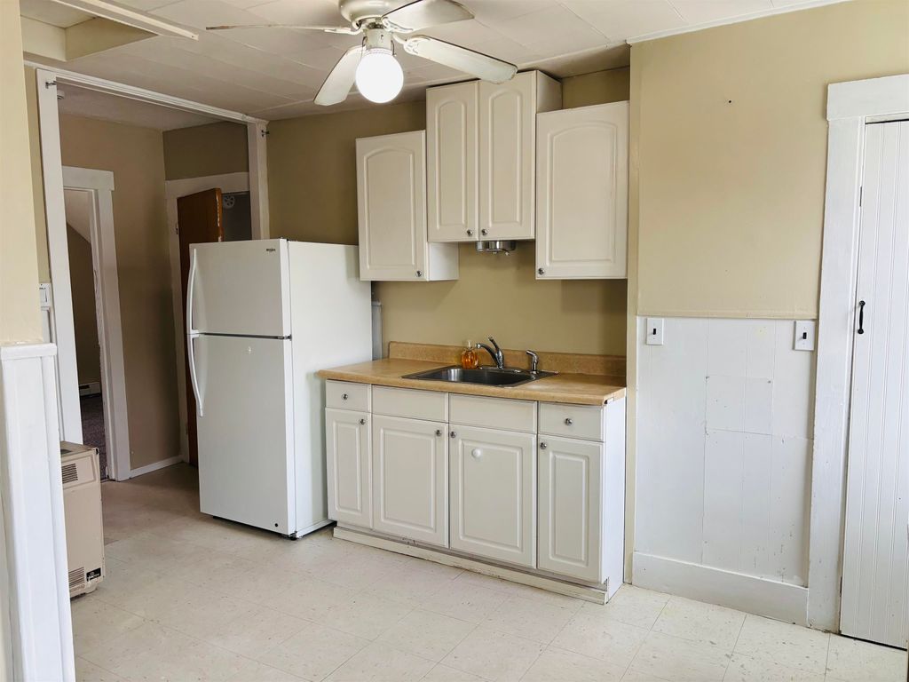 Photo of 50 Harbor Avenue, Nashua, NH 03060 (MLS # 5073656)