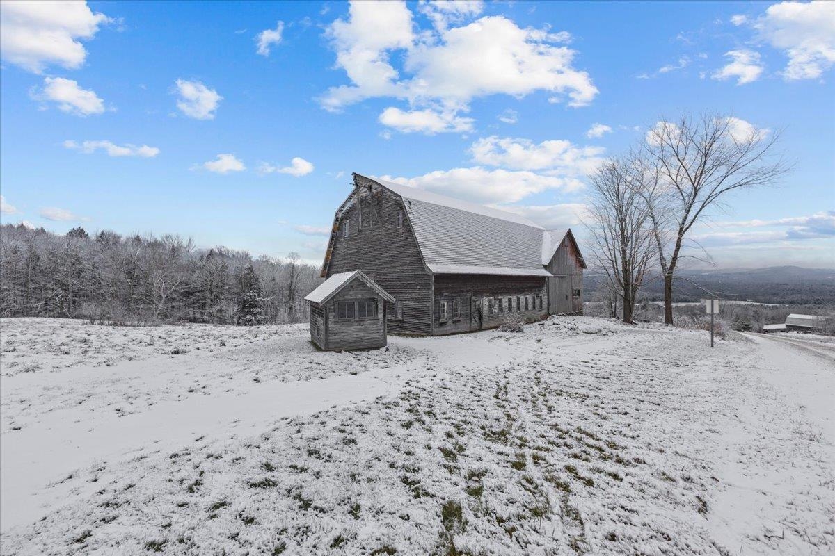 1986 Lower Elmore Mountain Road