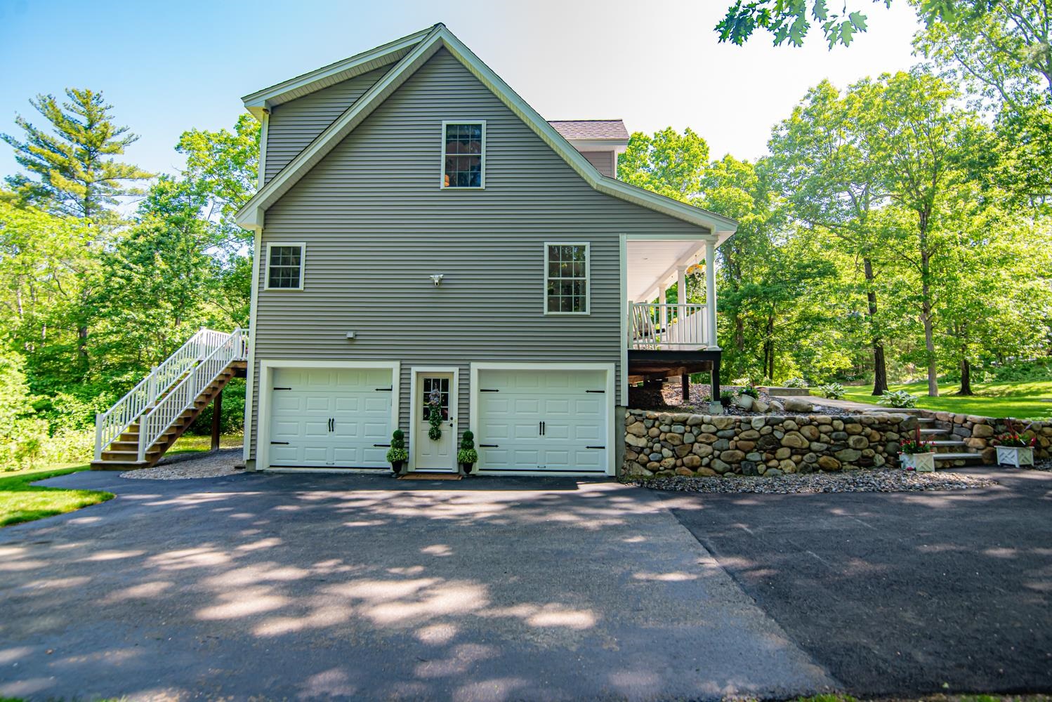 4 Crossman Circle