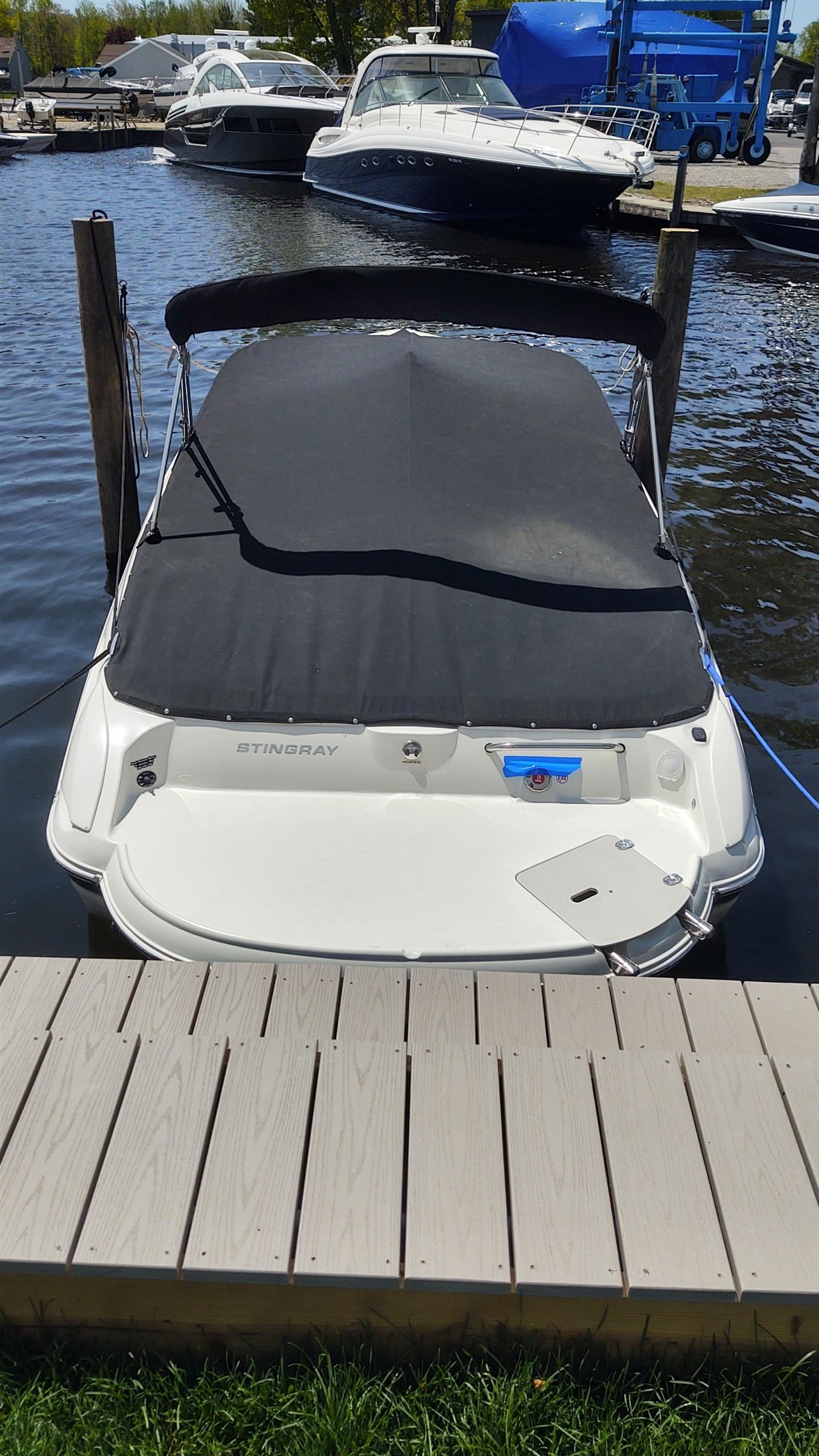 73 Weirs Slip I-22 Road