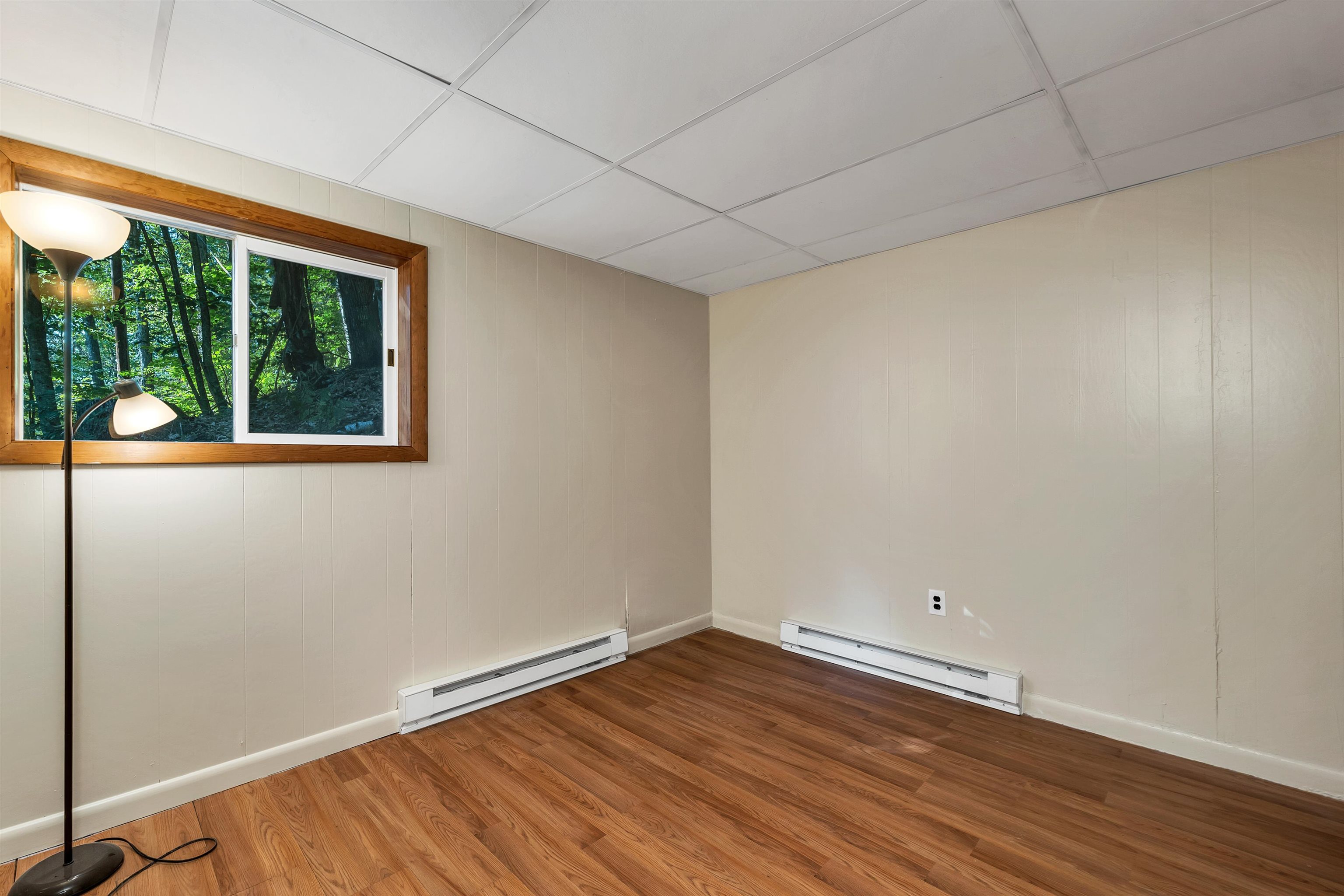 Thornton, New Hampshire 03285, United States, 4 Bedrooms Bedrooms, ,2 BathroomsBathrooms,Residential,Active,189785