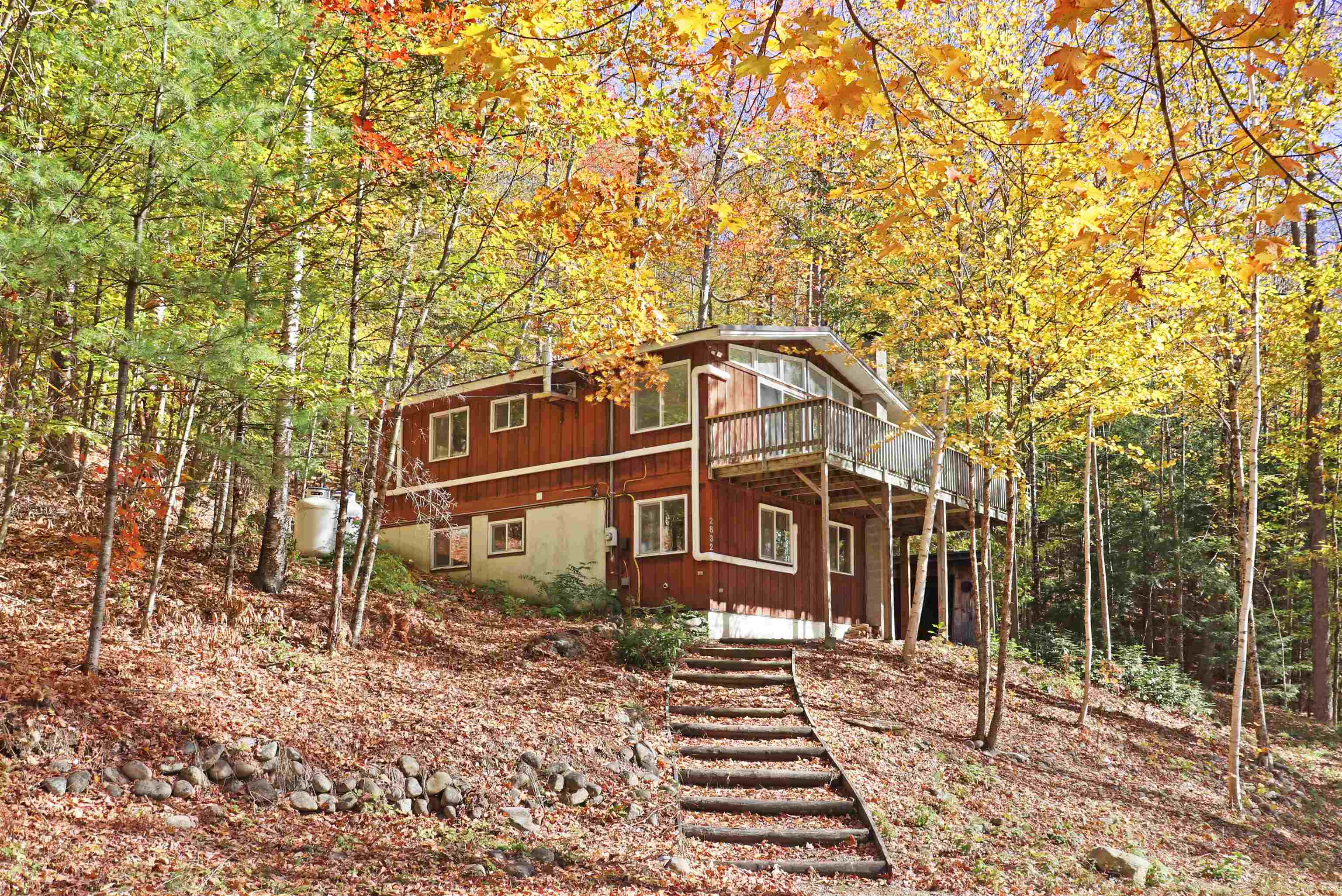 Thornton, New Hampshire 03285, United States, 4 Bedrooms Bedrooms, ,2 BathroomsBathrooms,Residential,Active,189785