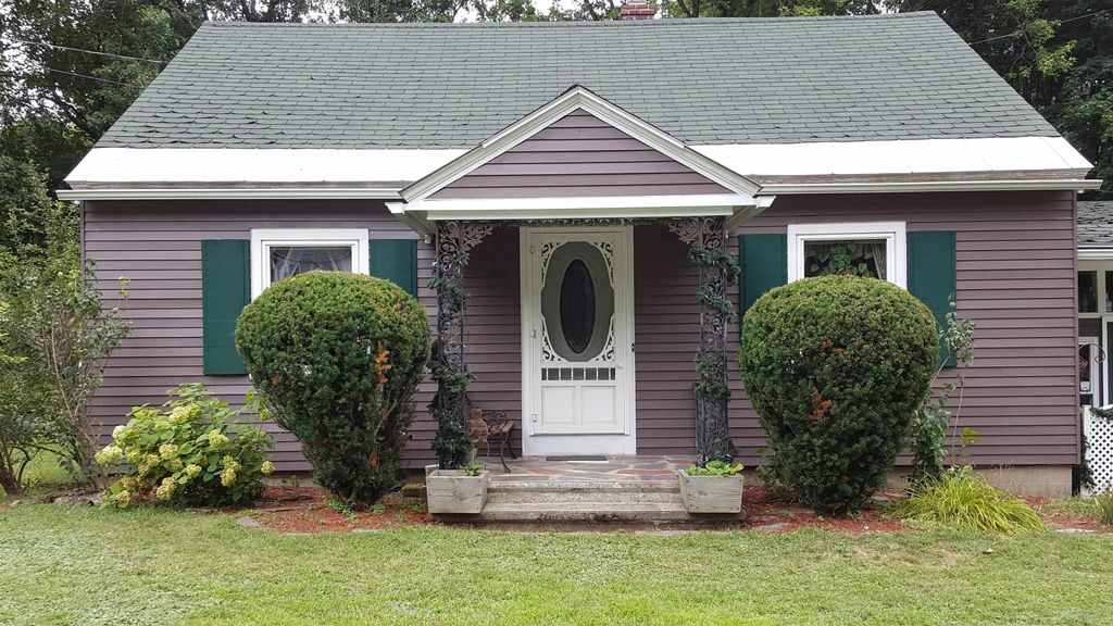 Photo of 1023 Main Street, Laconia, NH 03246 (MLS # 5078441)