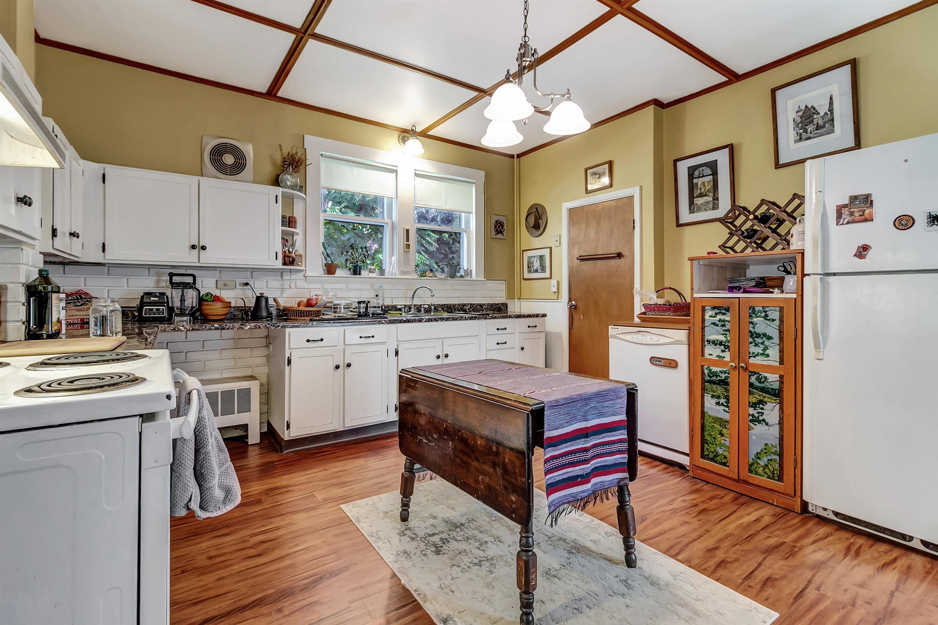 22 E Washington Street