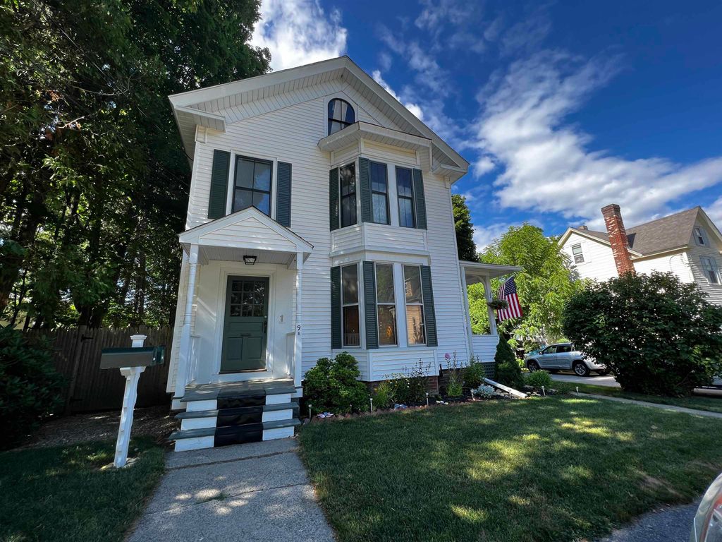 Photo of 9 Salem Street #A, Exeter, NH 03833 (MLS # 5070740)