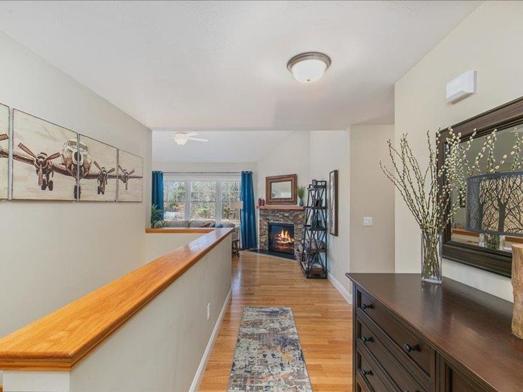 Photo of 14 Tomasian Drive, Merrimack, NH 03054 (MLS # 5080760)