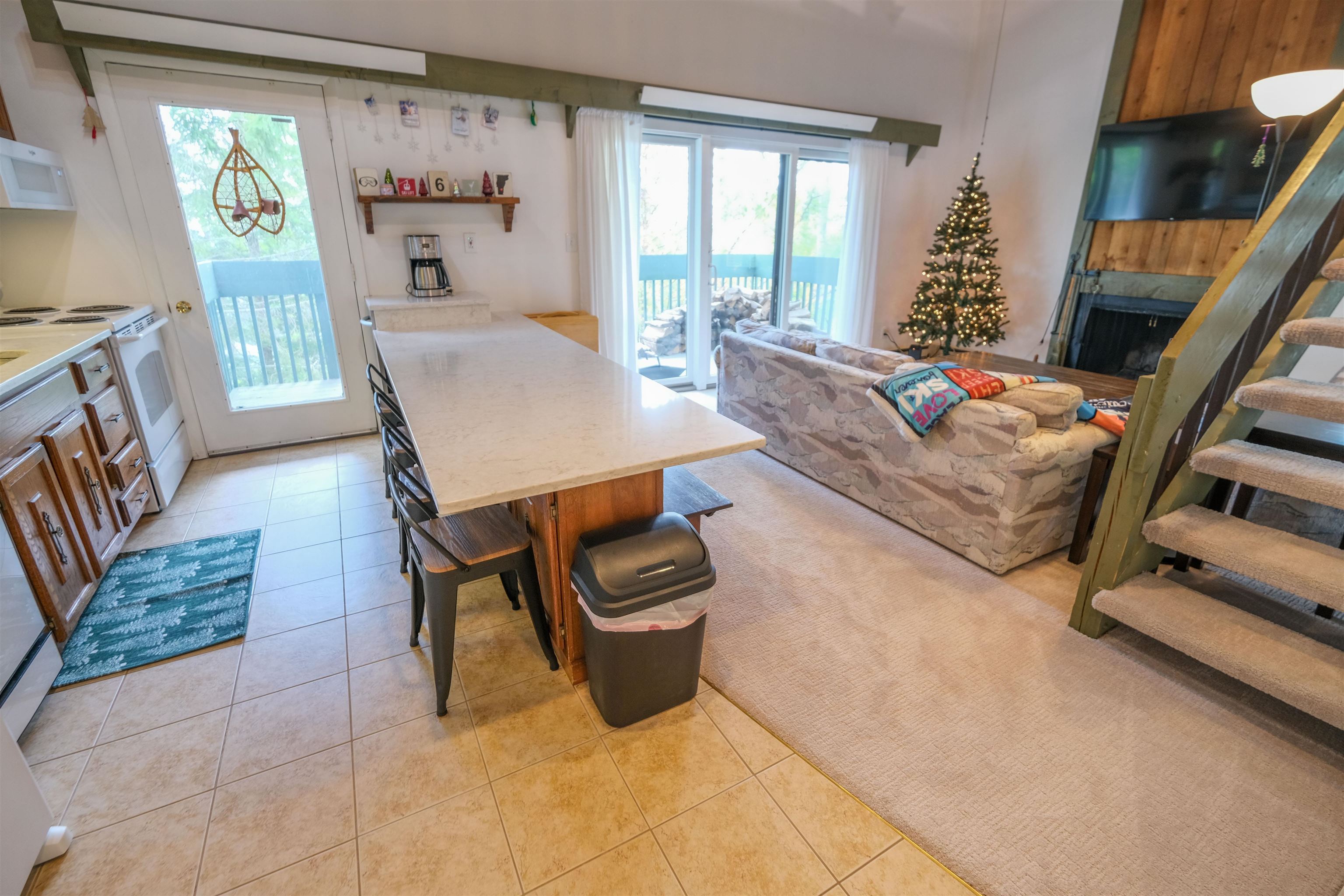 36 Okemo Trailside Extension 6D