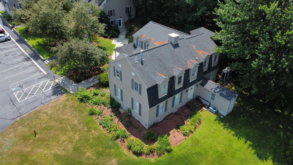 Photo of 1 Mound Court, Merrimack, NH 03054 (MLS # 5073712)