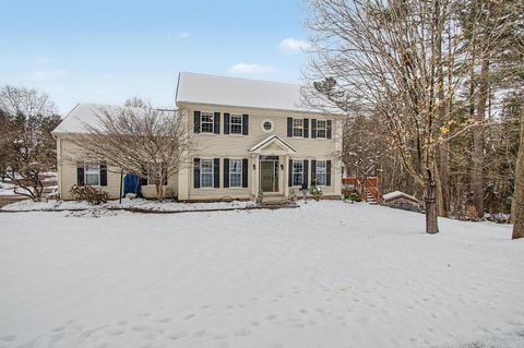 1 Cedar Court Essex VT 05452