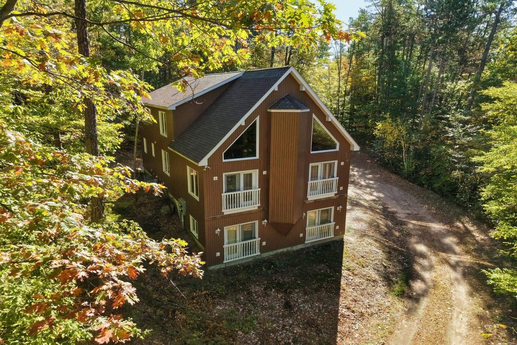 Photo of 85 Amethyst Hill Road, Conway, NH 03860 (MLS # 5066479)