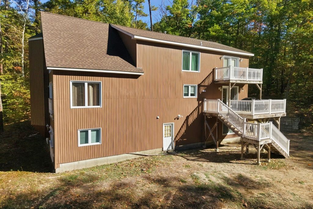 Photo of 85 Amethyst Hill Road, Conway, NH 03860 (MLS # 5066479)