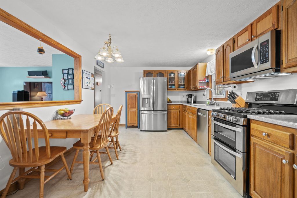 Photo of 24 Cricket Lane, Concord, NH 03301 (MLS # 5071103)