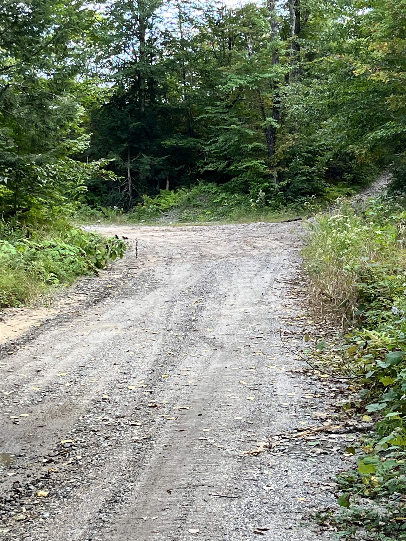 16 Pollys Crossing Road